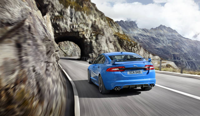 <strong>Jaguar XFR-S｜ジャガー XFR-S</strong>