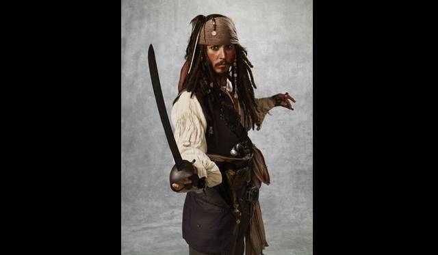  Pirates of the Caribbean: At World’s End © Walt Disney Pictures/The Kobal Collection 
