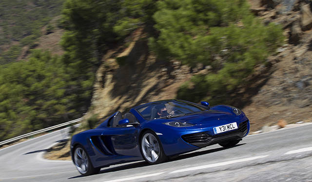 <strong>McLaren MP4-12C Spider</strong>