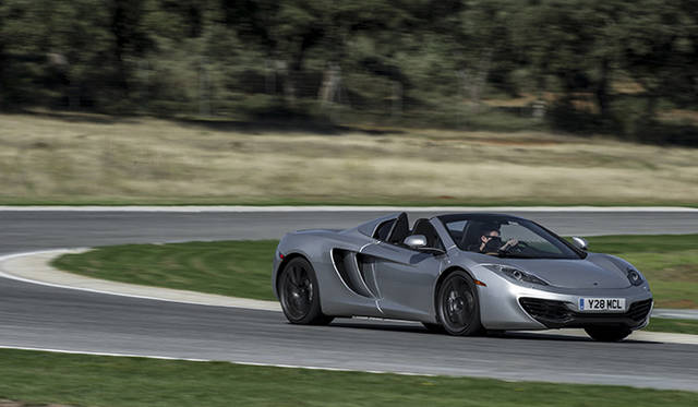 <strong>McLaren MP4-12C Spider</strong>