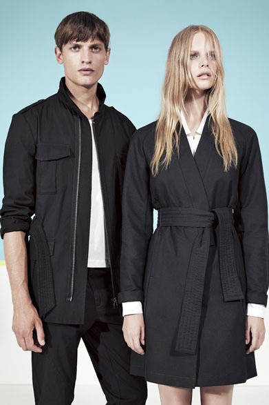 2013 Spring/Summer Collection | Left: FIELD JACKET ¥30,240, Right: KIMONO JACKET (Price on request)