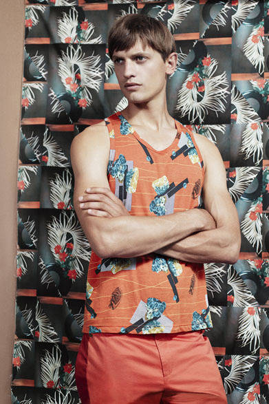 2013 Spring/Summer Collection | GRAPHIC MUSCLE TANK ¥7,245, SMART PANT ¥15,750