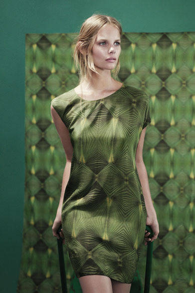 2013 Spring/Summer Collection | ONE SHOULDER DRESS ¥27,195