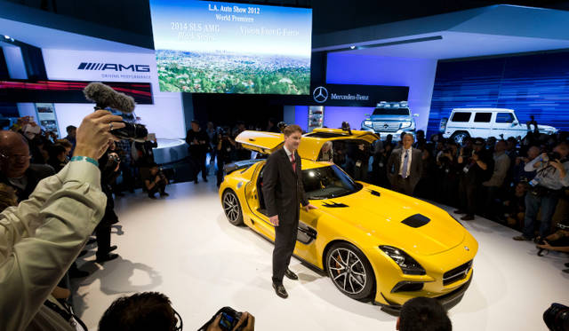 <strong>Mercedes-Benz SLS AMG Coupe Black Series</strong><br />World premiere at the Los Angeles Auto Show