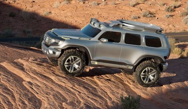 <strong>Mercedes-Benz Ener-G-Force</strong>