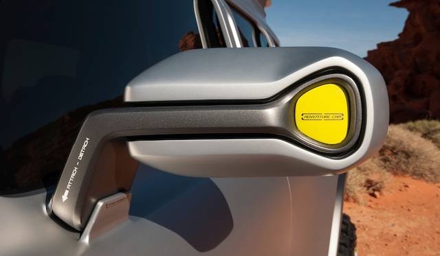 <strong>Mercedes-Benz Ener-G-Force</strong>