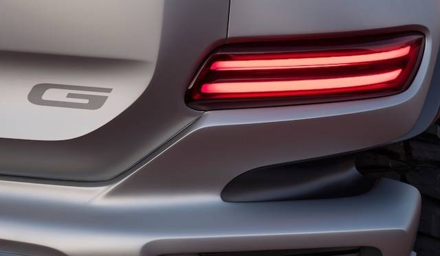 <strong>Mercedes-Benz Ener-G-Force</strong>