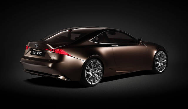 <strong>Lexus LF-CC Concept</strong>