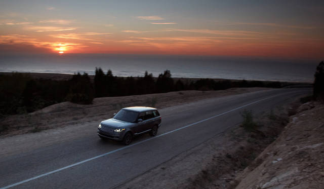 <strong>Land Rover Range Rover</strong>