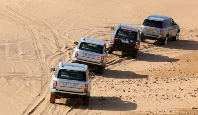 <strong>Land Rover Range Rover</strong>