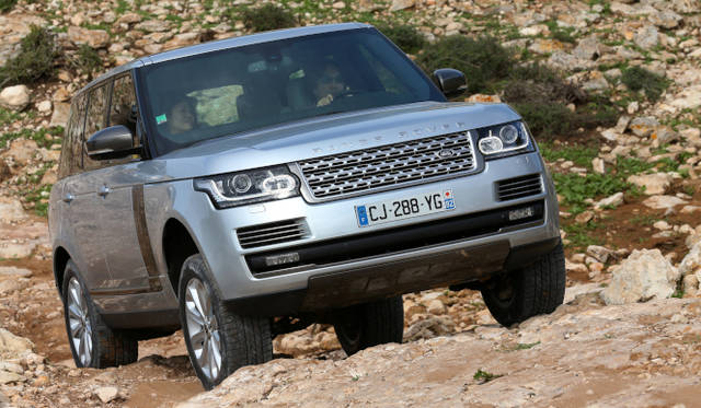 <strong>Land Rover Range Rover</strong>