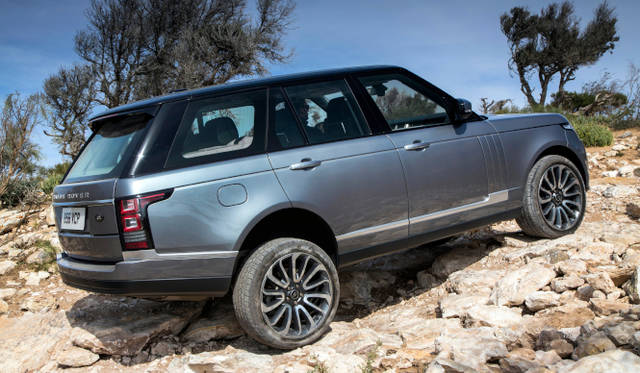<strong>Land Rover Range Rover</strong>