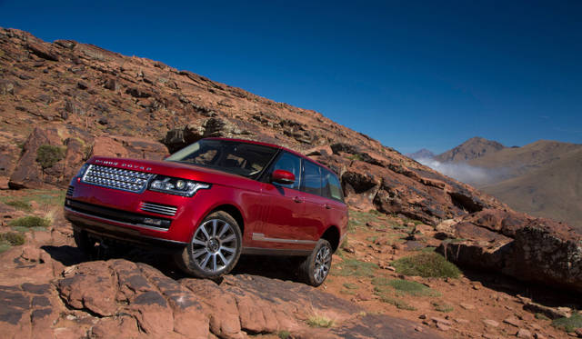 <strong>Land Rover Range Rover</strong>