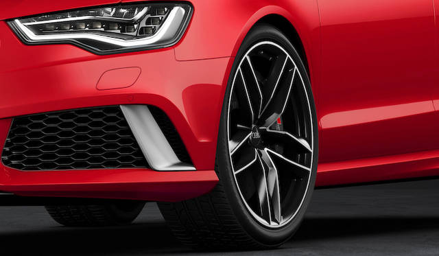 <strong>Audi RS6 Avant</strong>