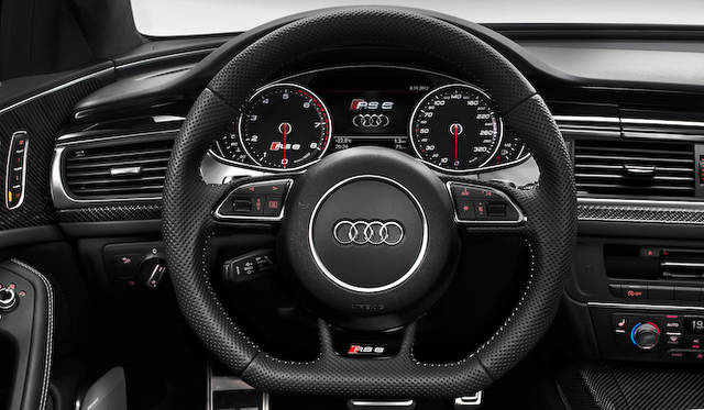 <strong>Audi RS6 Avant</strong>
