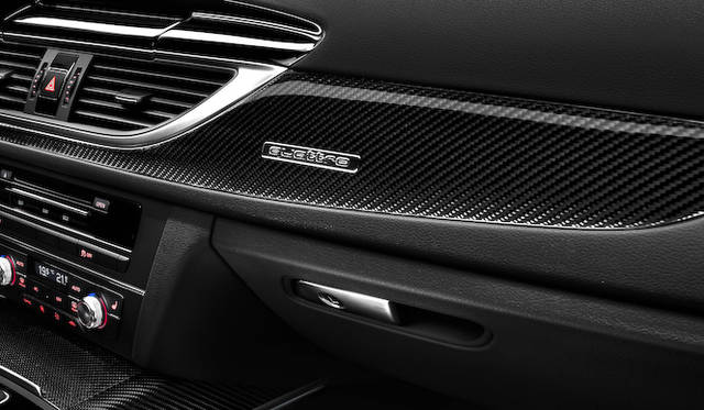 <strong>Audi RS6 Avant</strong>