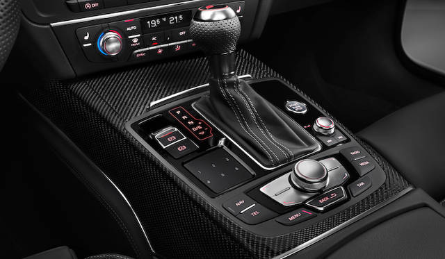 <strong>Audi RS6 Avant</strong>