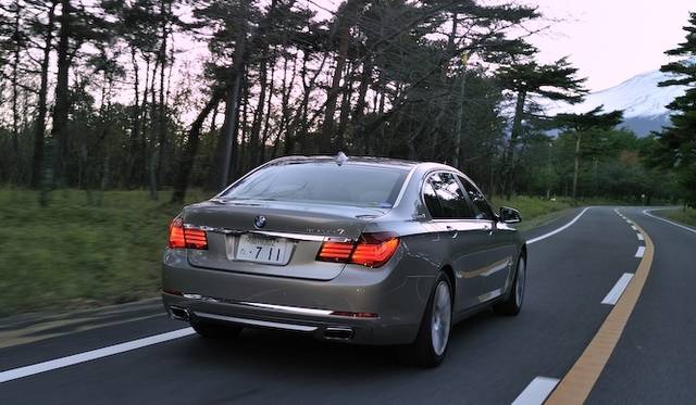 <strong>BMW ActiveHybrid 7L</strong>