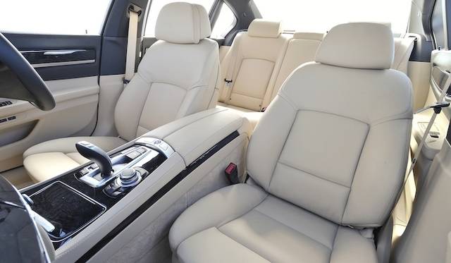 <strong>BMW ActiveHybrid 7 M Sport Package</strong>