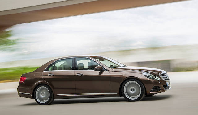 <strong>Mercedes-Benz E300 BlueTEC HYBRID</strong>