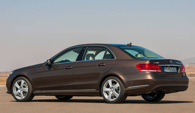 <strong>Mercedes-Benz E300 BlueTEC HYBRID</strong>