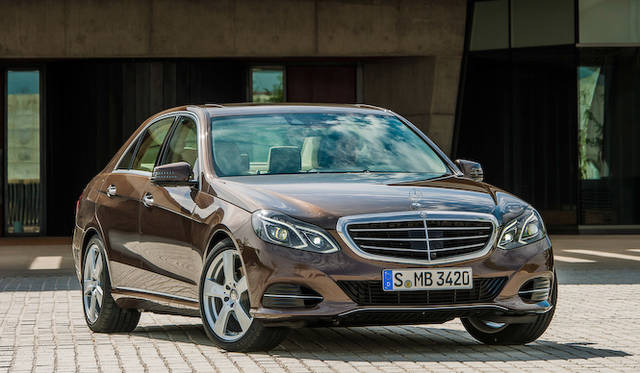 <strong>Mercedes-Benz E300 BlueTEC HYBRID</strong>