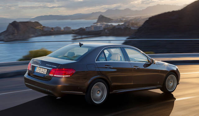 <strong>Mercedes-Benz E300 BlueTEC HYBRID</strong>