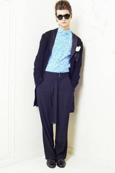 2013 Spring/Summer Collection: Coat ¥136,500, Shirt ¥39,900, Pants ¥34,650
