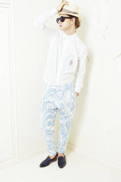 2013 Spring/Summer Collection: Shirt ¥32,550, Pants ¥51,450, Shoes not for sale