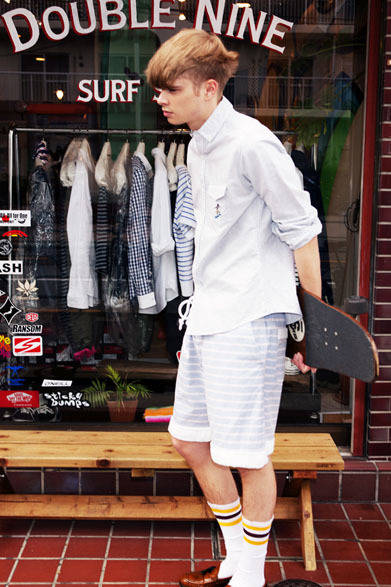 <strong>Numero Uno｜ヌメロ ウーノ</strong>　2013春夏コレクション　シャツ1万6800円、ショーツ1万6800円