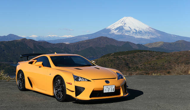 <strong>Lexus LFA Nurburgring Package｜レクサス LFA ニュルブルクリンク パッケージ</strong>