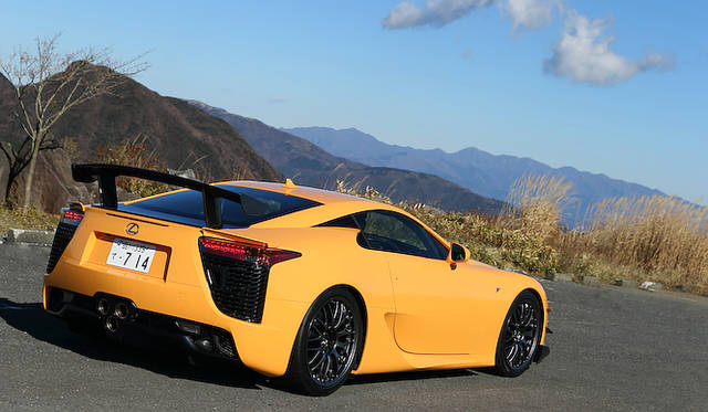 <strong>Lexus LFA Nurburgring Package｜レクサス LFA ニュルブルクリンク パッケージ</strong>