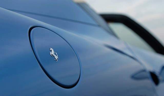 <strong>Ferrari 458 Spider</strong>