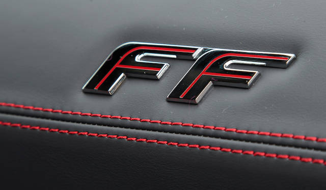 <strong>Ferrari FF</strong>