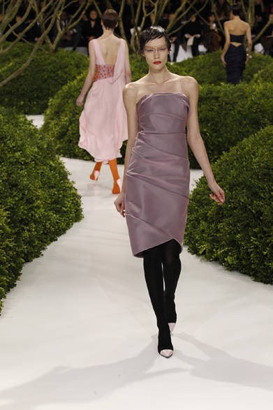 <strong>Dior</strong> 2013 Spring/Summer Haute Couture Collection