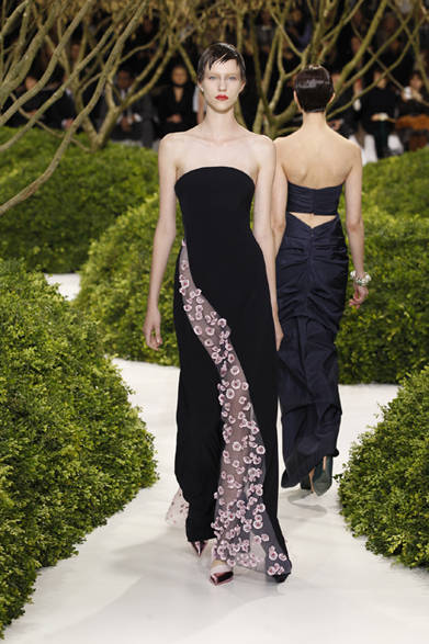 <strong>Dior</strong> 2013 Spring/Summer Haute Couture Collection