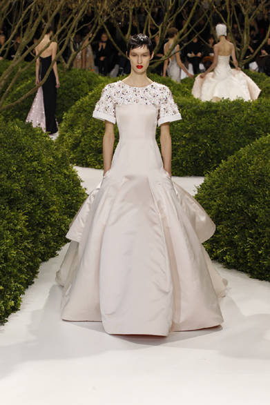<strong>Dior</strong> 2013 Spring/Summer Haute Couture Collection