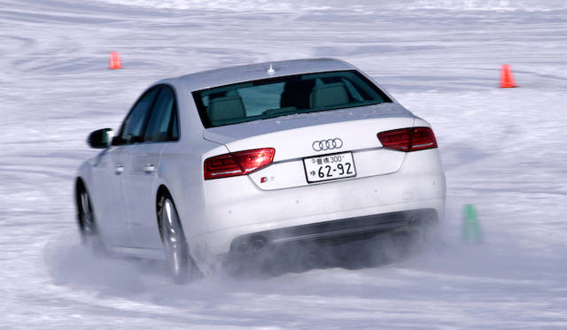 Audi S8