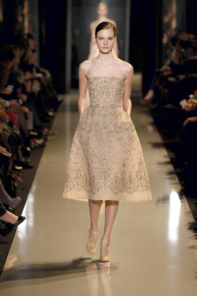 <strong>ELIE SAAB</strong> 2013 Spring/Summer Haute Couture Collection