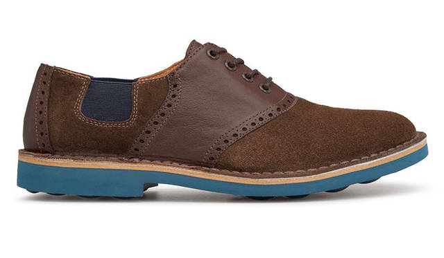 <strong>CAMPER｜カンペール</strong>　2013春夏コレクション　EVAソールを使用した超軽量モデル。ハンドクラフトなディテールと都会的なカジュアルさを融合。「WOODY XL（ウッディ エックスエル）」2万7300円
