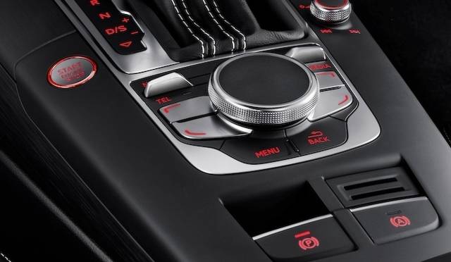 <strong>Audi S3 Sportback ｜アウディ S3 スポーツバック</strong>