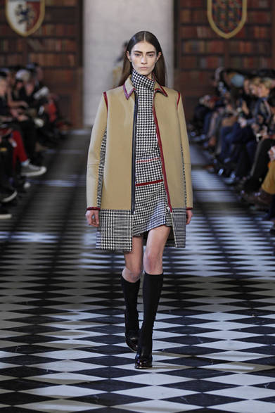 <strong>TOMMY HILFIGER｜トミー ヒルフィガー</strong>　2013年秋冬コレクション © Dan Lecca