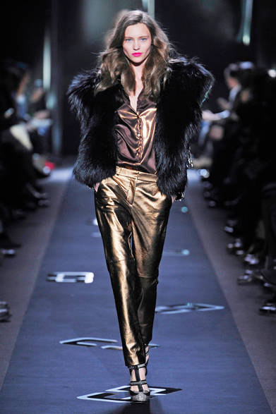 <strong>DIANE von FURSTENBERG｜ダイアン フォン ファステンバーグ</strong>　2013年秋冬コレクション