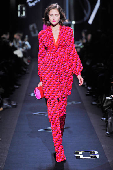 <strong>DIANE von FURSTENBERG｜ダイアン フォン ファステンバーグ</strong>　2013年秋冬コレクション