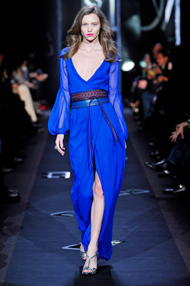 <strong>DIANE von FURSTENBERG｜ダイアン フォン ファステンバーグ</strong>　2013年秋冬コレクション