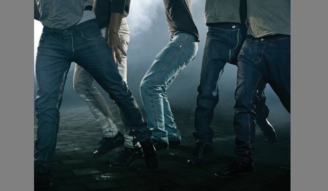 <strong>ART FILE 10｜“Blue Jeans 350 years”</strong> Gluejeans Revolution Jeans © Bill Tanaka