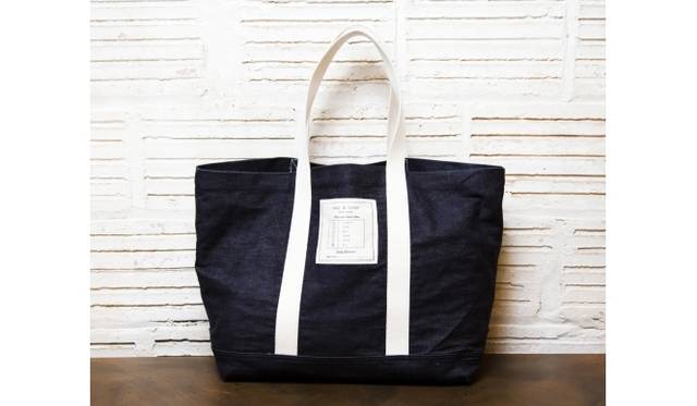 <strong>rag & bone | New Shop Opens in Futako-Tamagawa, the Third in Japan</strong> rag & bone Futako-Tamagawa Store Exclusive Denim Tote ¥13,650