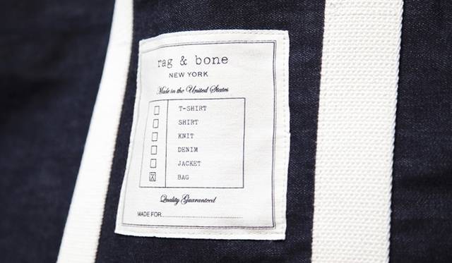 <strong>rag & bone | New Shop Opens in Futako-Tamagawa, the Third in Japan</strong> rag & bone Futako-Tamagawa Store Exclusive Denim Tote ¥13,650