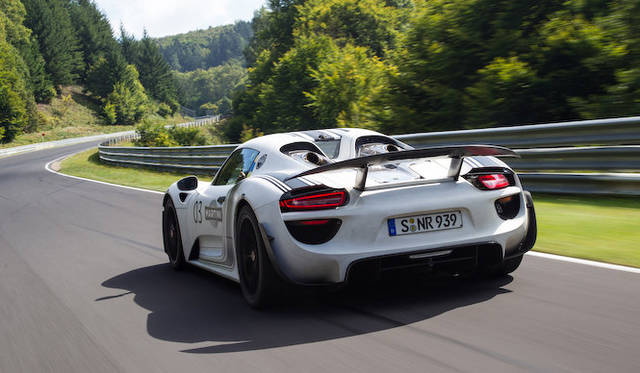 <strong>Porsche 918 Spyder｜ポルシェ 918 スパイダー</strong>
