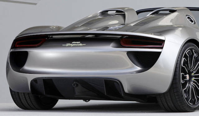 <strong>Porsche 918 Spyder｜ポルシェ 918スパイダー</strong>
